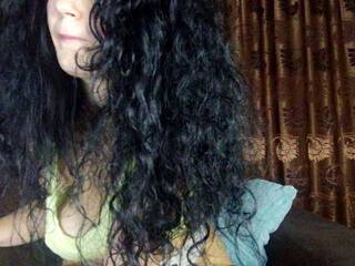 Erotski video chat JadeLure