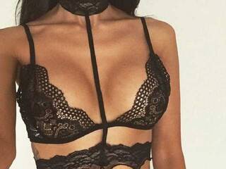 Erotski video chat Jaklina