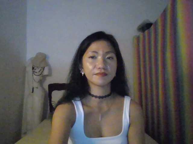 Fotografije TinaJade Join me for a hot private chat. Lets have fun together :-) #asian #massage #dancing #chatting #milf