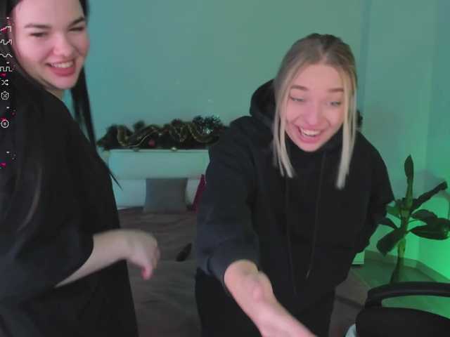 Emitiranje snimki zaslona jennis-charmi