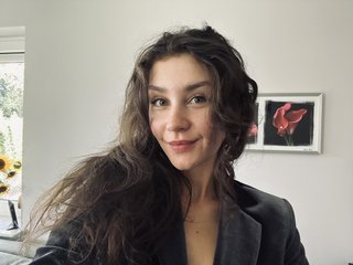 Erotski video chat JolieKiss