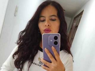 Erotski video chat Juliana-rosee