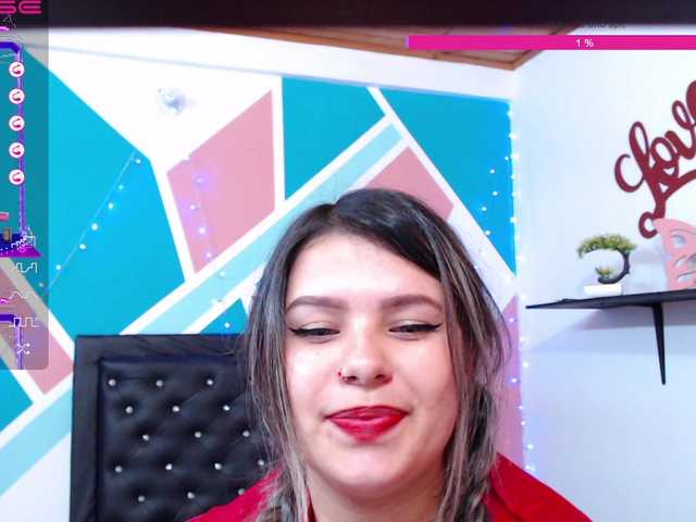 Fotografije julianalopezX Do you want to see me dance while I get naked? ok give me 200 tk and more motivation for more show #dancenaked #bodyoil #roleplay #playfeet #dildoplay #bignipples