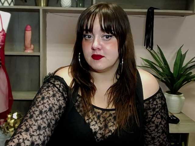 Fotografije JulieLuv #curvy #dildo #young #twerk #bdsm #bigboobs #joi #cuckold #bdsm #domination #sph #cei #cbt #bbc #bigass #roleplay #tease #seduce