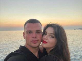 Erotski video chat little_julia011