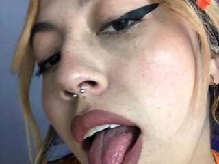 Erotski video chat Kaia-tay