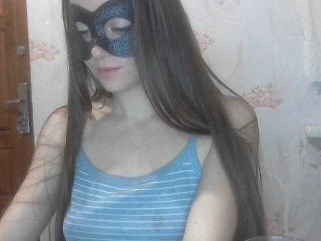 Fotografije Karamell-1 if you like, put a heart)) undress me 200 tokens take off the mask 5000