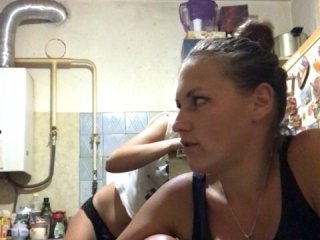 Emitiranje snimki zaslona SEX-THREESOME