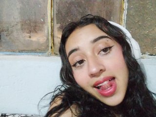 Erotski video chat Karoll-tay