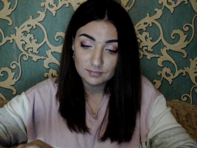 Fotografije KattyCandy Welcome to my room, in public we can just chat, pm-10 tk, open cam - 40 tk, and my name is Maria) and i not collected friends 5000 2934 2066 goal of day