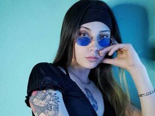 Erotski video chat Keket-Smith