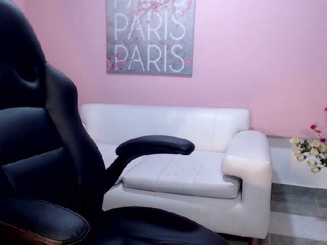 Emitiranje snimki zaslona KellyeJonnes