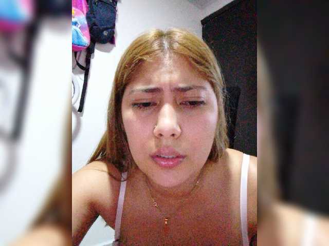 Emitiranje snimki zaslona Kendall-sexy