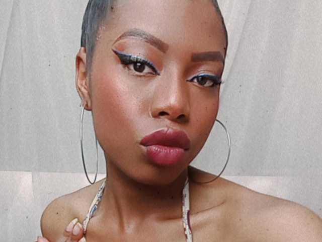 Fotografija profila Keniaa-ebony