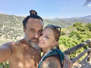 Erotski video chat KinkyCommune