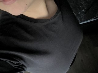Erotski video chat Kira-aa