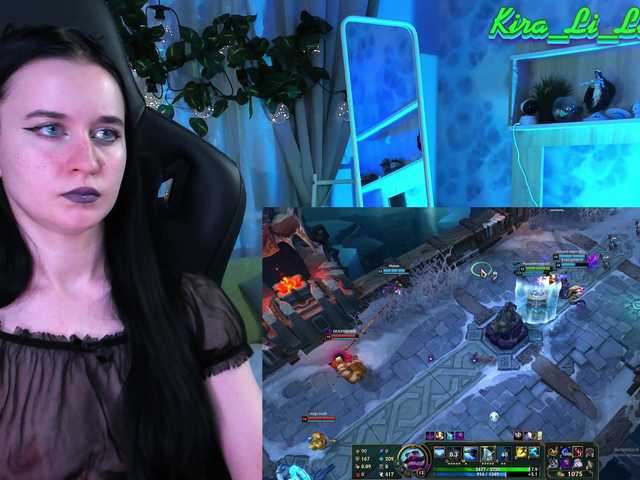 Fotografije Kira_Li_Lime Hi guys!)) ❤ ^_ ^ Stream of game and creative amateur performances!!!:* I will be glad to your support in the TOP-100. In the game group with fingers, toys in complete privat. @remain Before the Body show