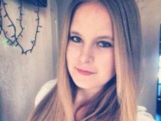 Erotski video chat kissa76