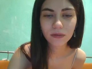 Erotski video chat KissM1R77
