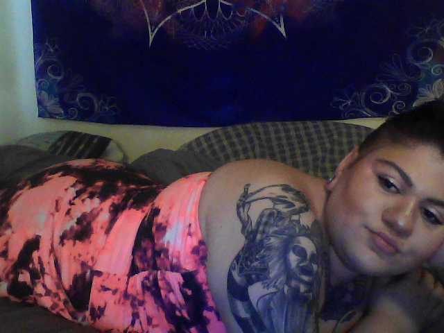 Fotografije Kittiekatt10 Welcome cuties! come spoil and play with kitty BBW lovers welcomed:)