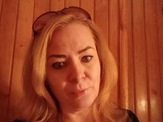 Erotski video chat KlorissDenvi