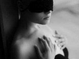 Erotski video chat kotikovaaa