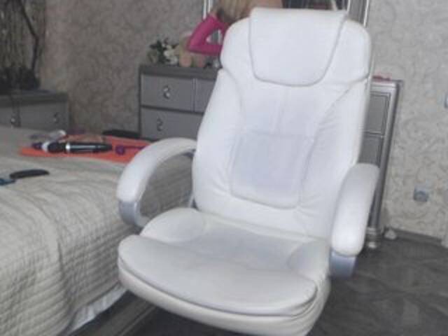 Emitiranje snimki zaslona LadyAnais