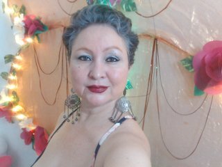 Erotski video chat LADYQUEEN520