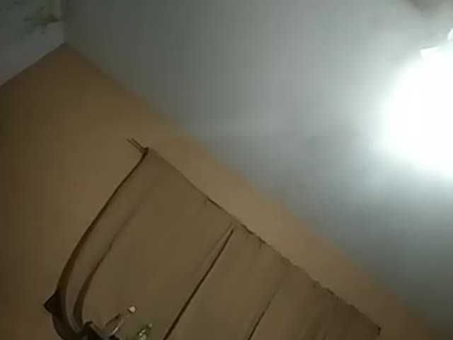 Emitiranje snimki zaslona LatinLust