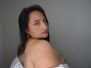 Erotski video chat LauraYoselin