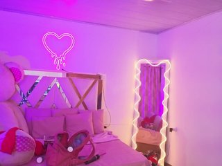 Erotski video chat Laylafoxy-tay