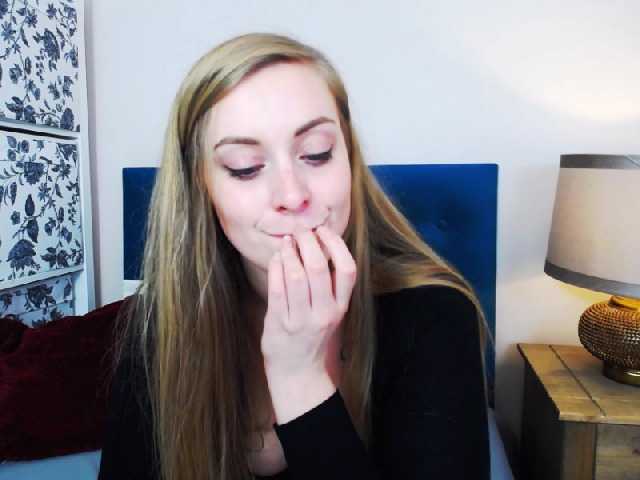 Emitiranje snimki zaslona LeahGoldHair