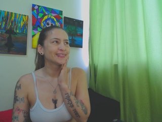 Erotski video chat leyla-hot
