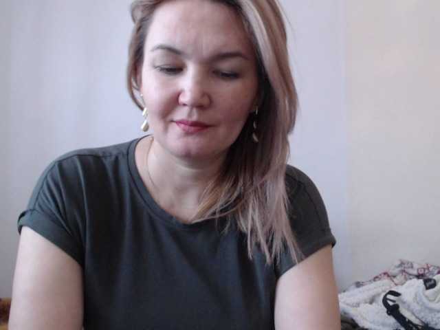 Emitiranje snimki zaslona Leyla-Smile17