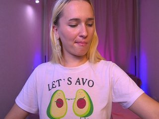 Erotski video chat LilElfie