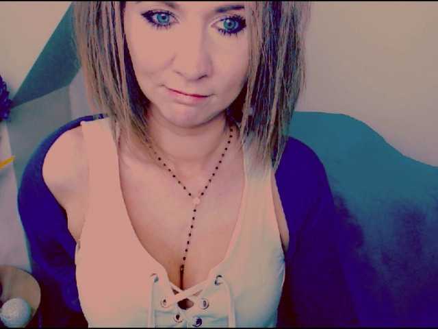 Fotografije Lilly666 hey guys, if ur able to have fun and wanna play with me- here i am. i view cams for 40, to get preview of my body is 50