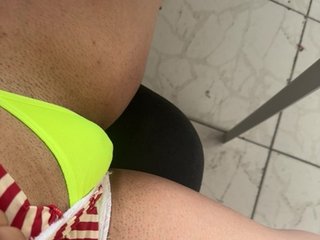 Erotski video chat LillyAndrezza66