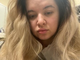 Erotski video chat Lilya-Allan