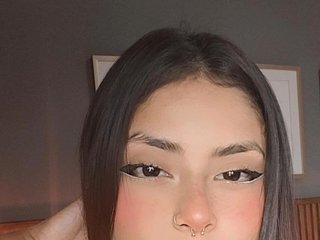 Erotski video chat LilyGate