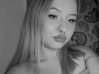 Erotski video chat LilyMarks