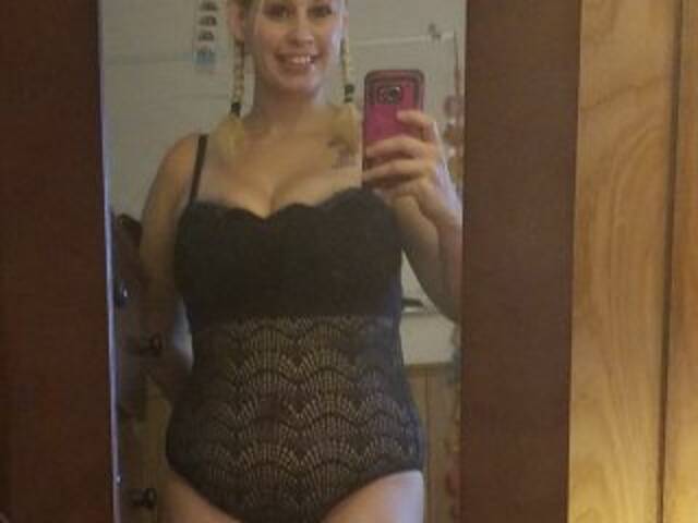 Fotografija profila lingeriecutie