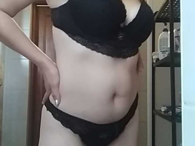 Emitiranje snimki zaslona LizzyViolet