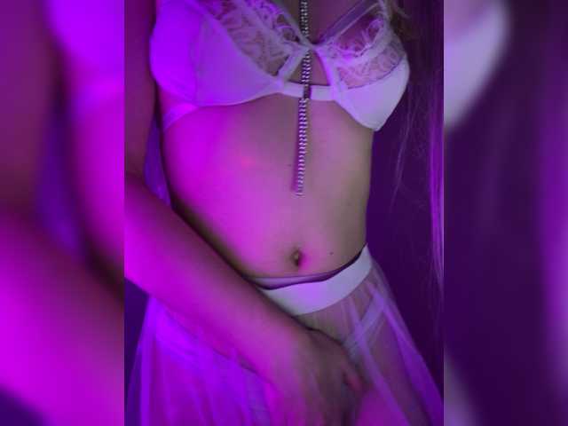 Fotografije _MoonPrincess Hello :* only eroticism, tenderness and dancing. I don’t undress. Lovense 2tk. Show with wax @remain left
