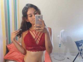 Erotski video chat LORENESWEET