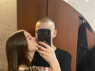 Erotski video chat love--stories