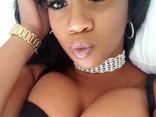 Erotski video chat LovelyMiaB