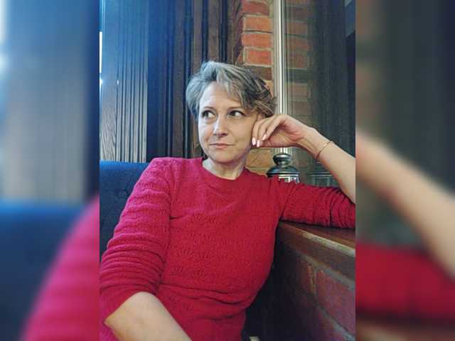 Emitiranje snimki zaslona LoveSuperGerl