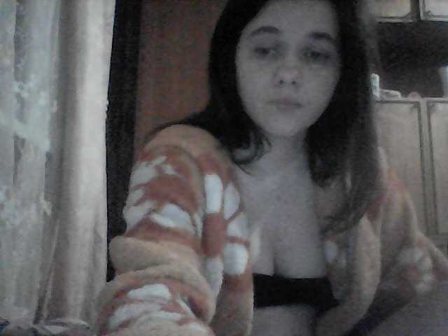 Emitiranje snimki zaslona LucyAnDay