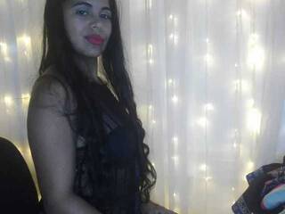 Erotski video chat lunaginahot