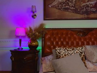 Erotski video chat LunaRishi